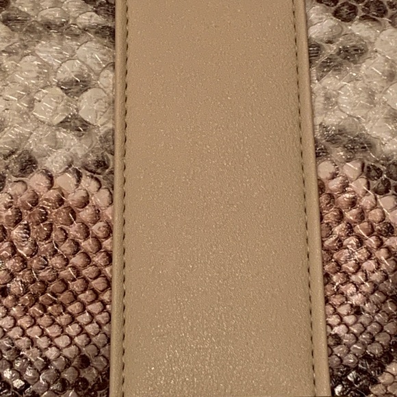 NWT CRUISE CLUB Tan animal Print Clutch purse Evening bag goldtone trim & chain - Picture 4 of 13